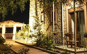Hotel Casa Di Pietra